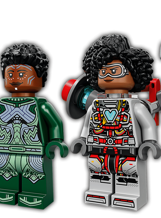 LEGO® Black Panther Shuri's Sunbird