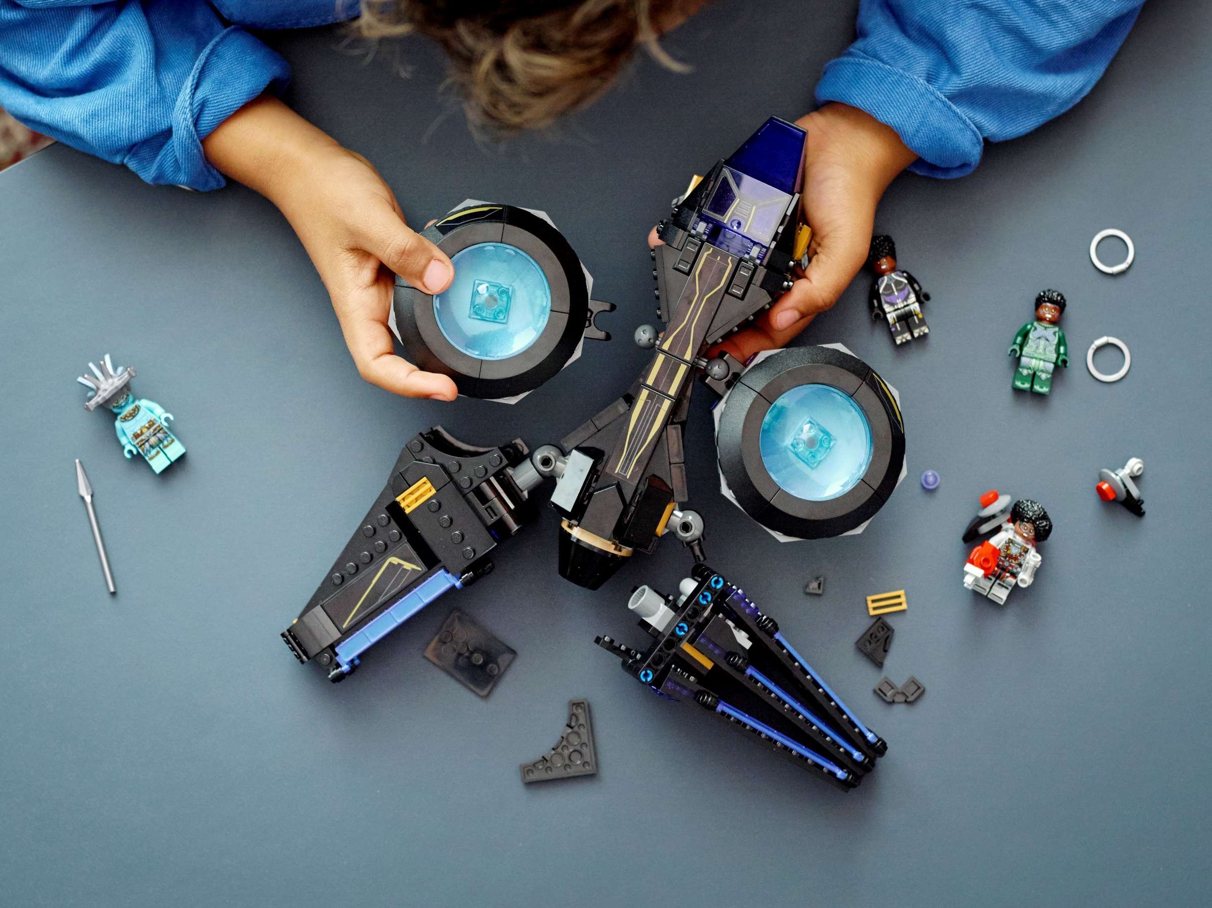 LEGO® Black Panther Shuri's Sunbird - Image 5