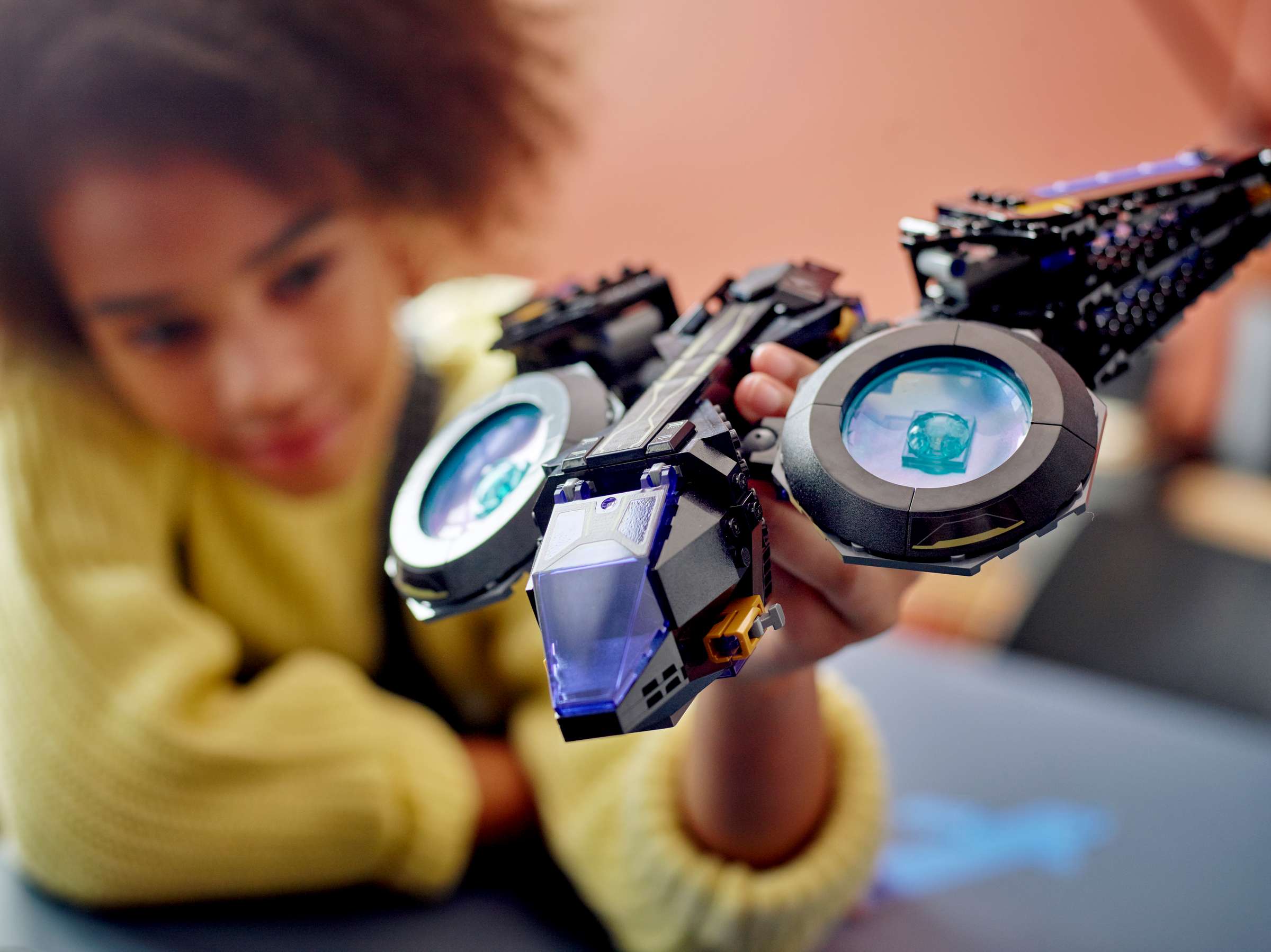 LEGO® Black Panther Shuri's Sunbird - Image 3